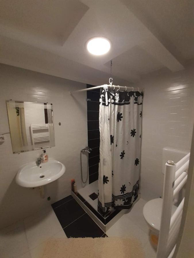 Apartmani Zaara SJJ Extérieur photo
